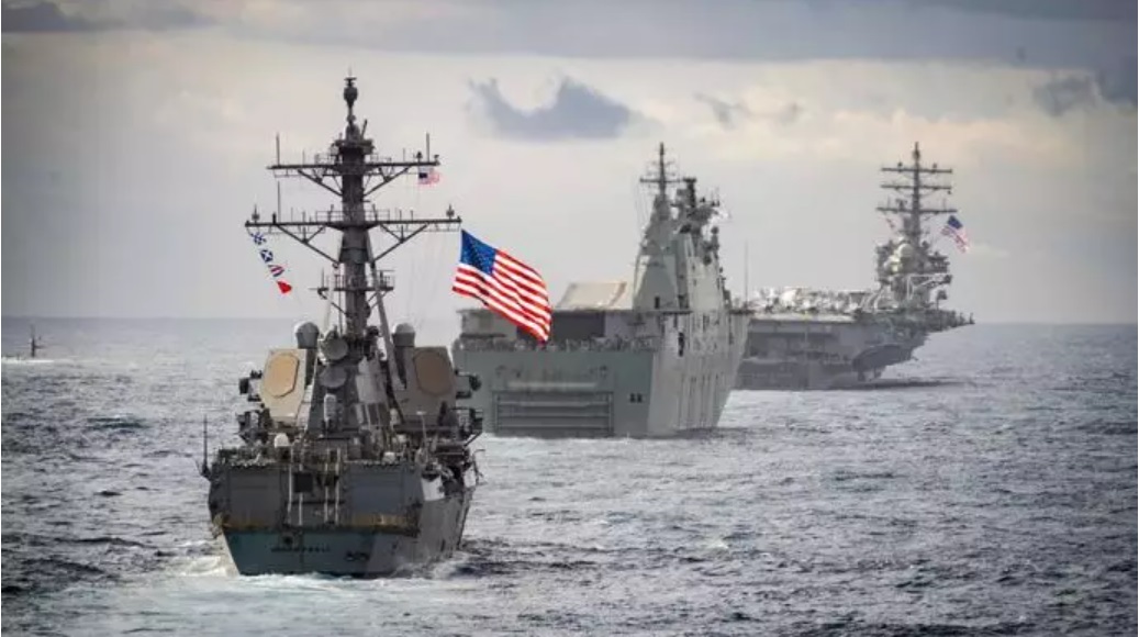استقرار نیروهای مسلح آمریکا در کشتیهای تجاری که از تنگه هرمز عبور می‌کنند